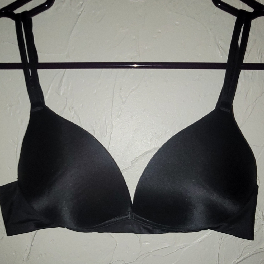 Ambrielle Wirefree Black Bra 34A
